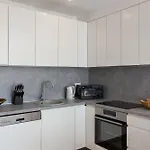 Apartment Adriatico - Sea View With Garage Makarska