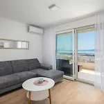 Adriatico - Sea View With Garage Apartment Makarska