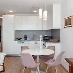 Apartment Adriatico - Sea View With Garage Makarska