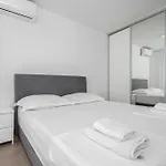 Adriatico - Sea View With Garage Apartment