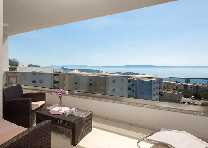 Apartamento Adriatico - Sea View With Garage Makarska