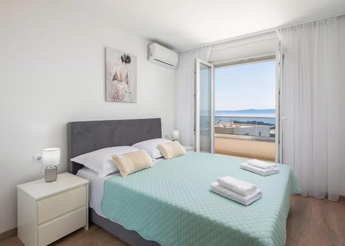 Apartamento Adriatico - Sea View With Garage Makarska