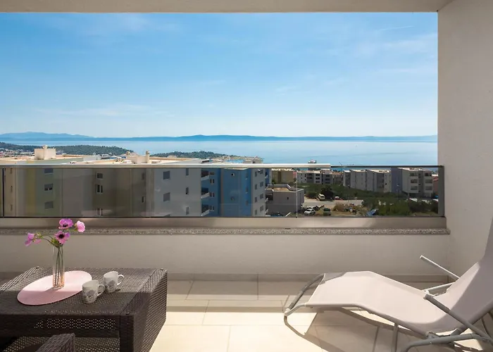 Adriatico - Sea View With Garage Apartamento