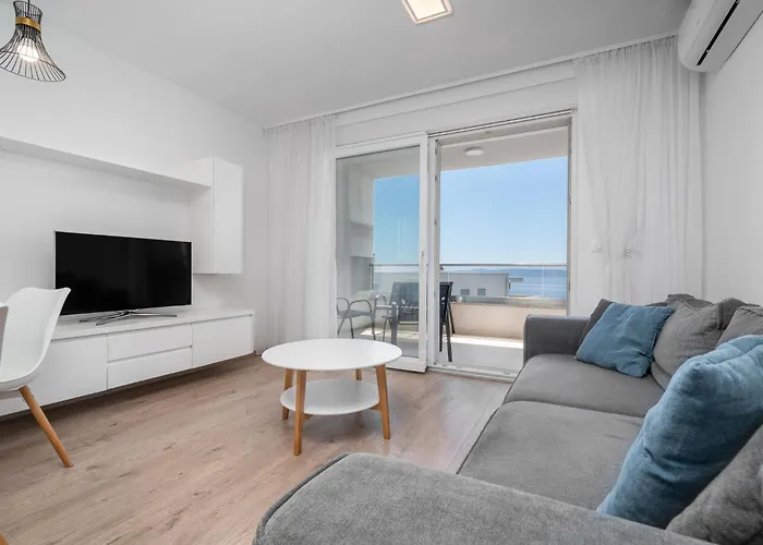 Adriatico - Sea View With Garage Makarska