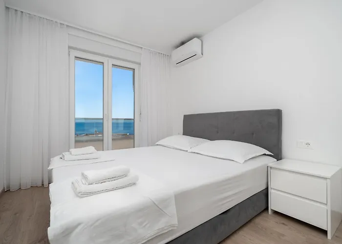 Adriatico - Sea View With Garage *